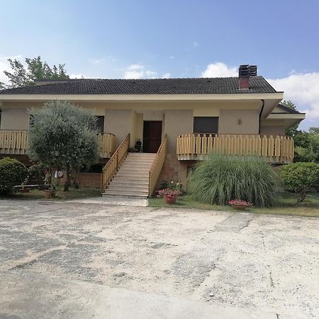 B&B Villaggio Sole Sulmona Dış mekan fotoğraf