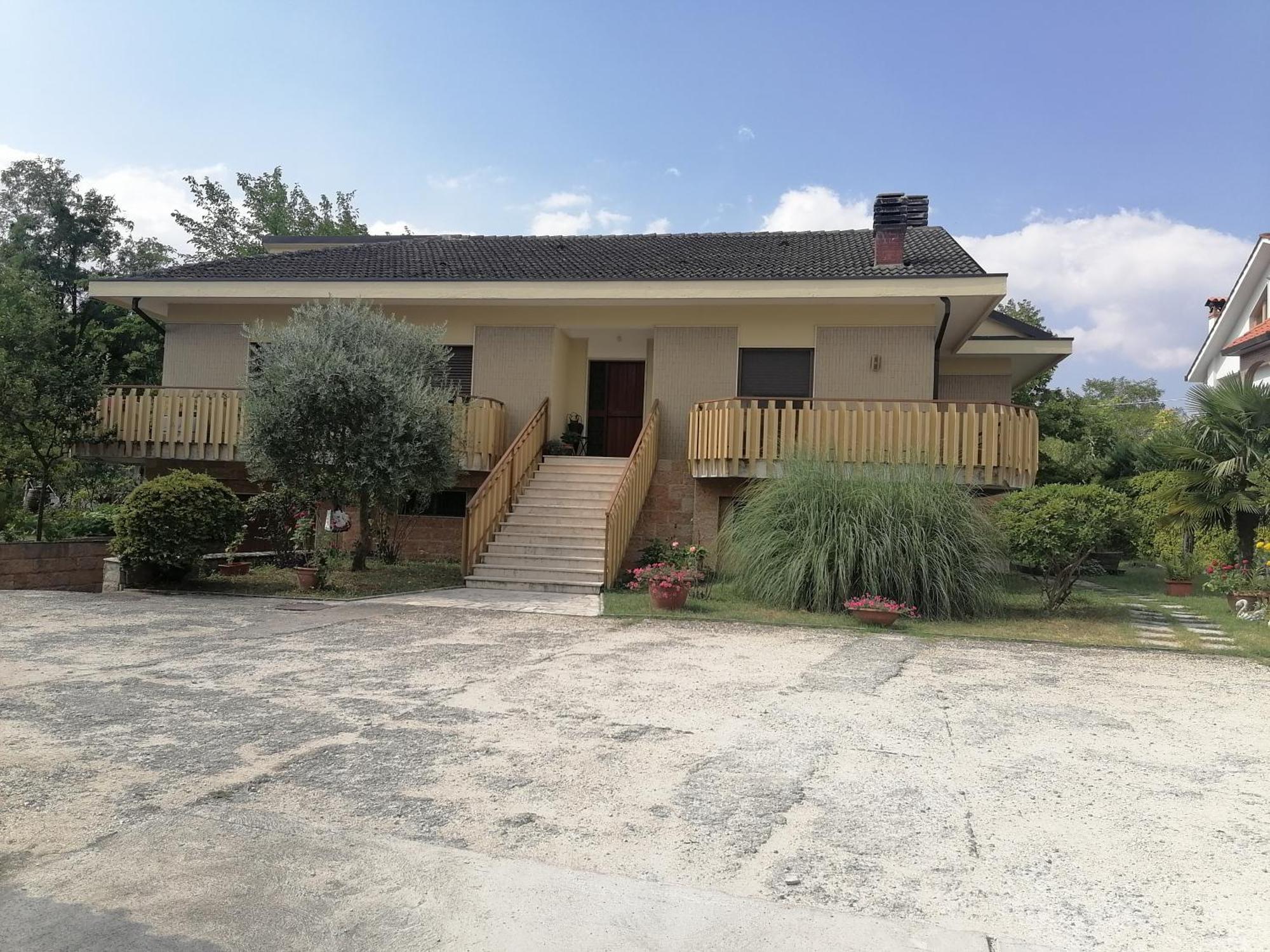 B&B Villaggio Sole Sulmona Dış mekan fotoğraf